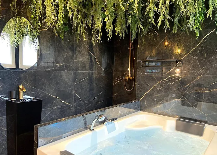 La Folie Sauvage - Balneo & De Gamme Saint-Nazaire (Loire-Atlantique)