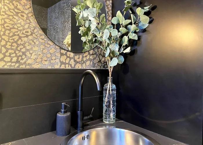 La Folie Sauvage - Balneo & De Gamme Apartment *