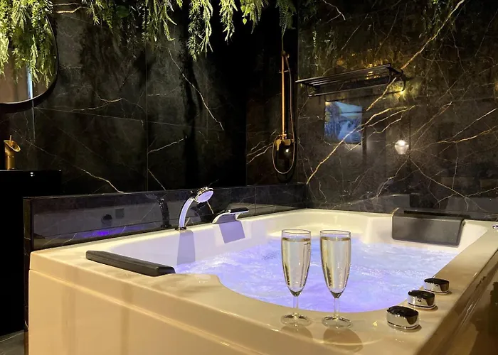 Apartment La Folie Sauvage - Balneo & De Gamme Saint-Nazaire (Loire-Atlantique)